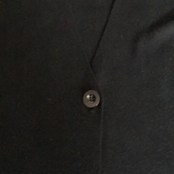 3/4 arm sweater EUC - Picture 3 of 3